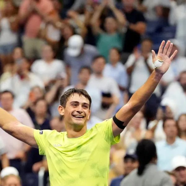 Mariano Navone dio el golpe en el US Open y eliminó a Novak Djokovic en primera ronda