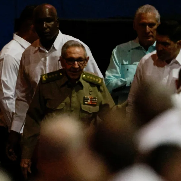 Alerta en Cuba: reportan que Raúl Castro está grave tras sufrir un ACV