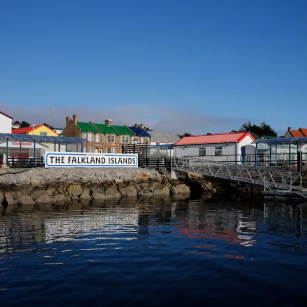 La prensa británica analiza el impacto de Trump en Malvinas: "El Reino Unido debe estar preparado para defenderse"