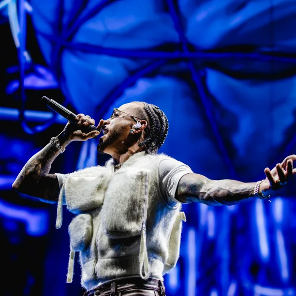 Ozuna regresó a Buenos Aires: invitados sorpresa y guiños a la cultura argentina