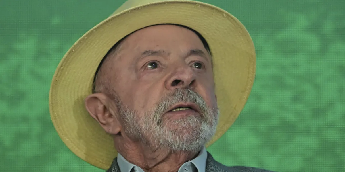 Lula acusó a la derecha de buscar apoyo de EE.UU. para Flávio Bolsonaro