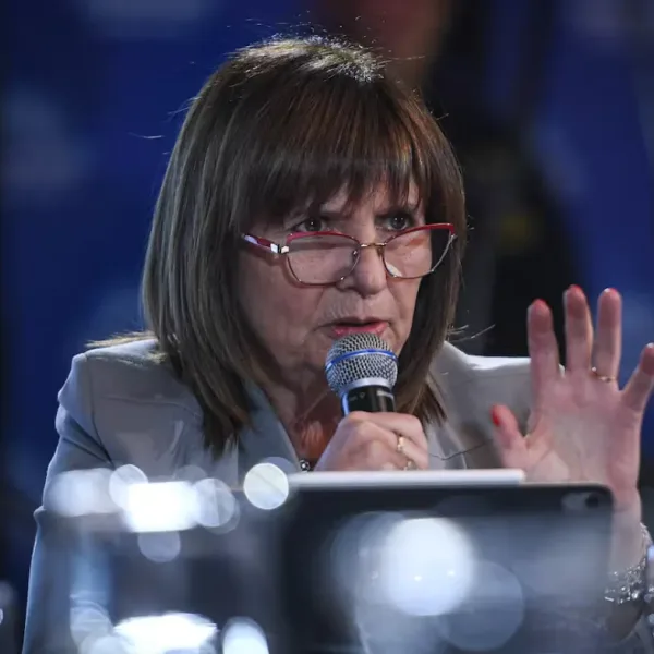 Bullrich pidió una baja de impuestos generalizada y expresó su preocupación por el ritmo económico  