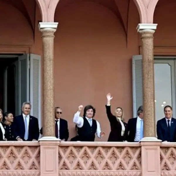 Milei reúne al Gabinete y recibe a legisladores de La Libertad Avanza