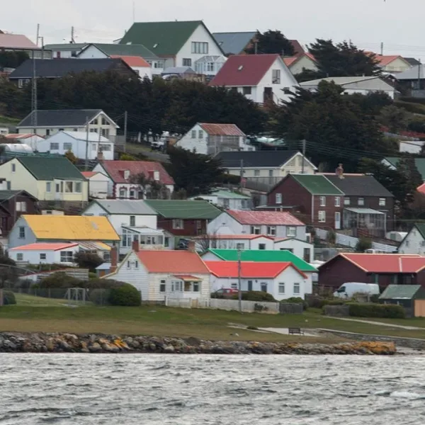 Denunciaron a empresas pesqueras por operar en el Mar Argentino con licencias británicas de Malvinas