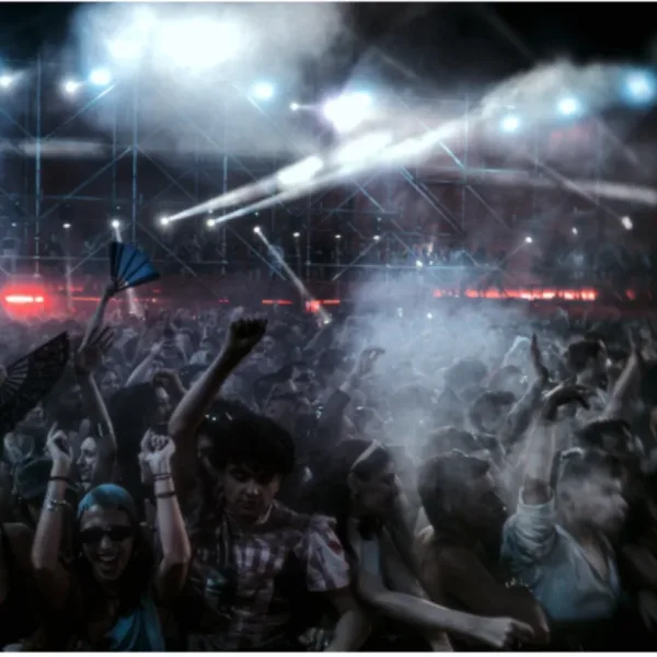 Rave3000 cierra el año reuniendo a lo mejor de la cultura alternativa en Buenos Aires
