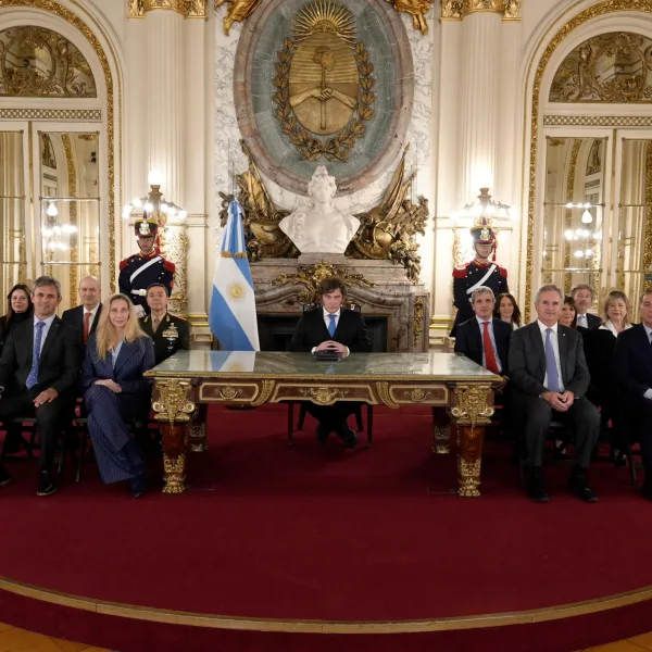 El Reino Unido respaldó la actividad comercial en Malvinas y Argentina endureció su ofensiva legal