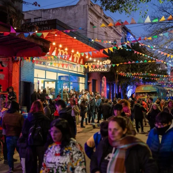 La recuperación de una icónica calle en La Boca: vida, color y seguridad