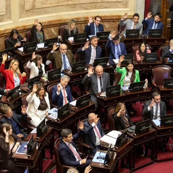 El Senado aprobó con modificaciones la reforma de la Carta Orgánica del BCRA y el proyecto vuelve a Diputados