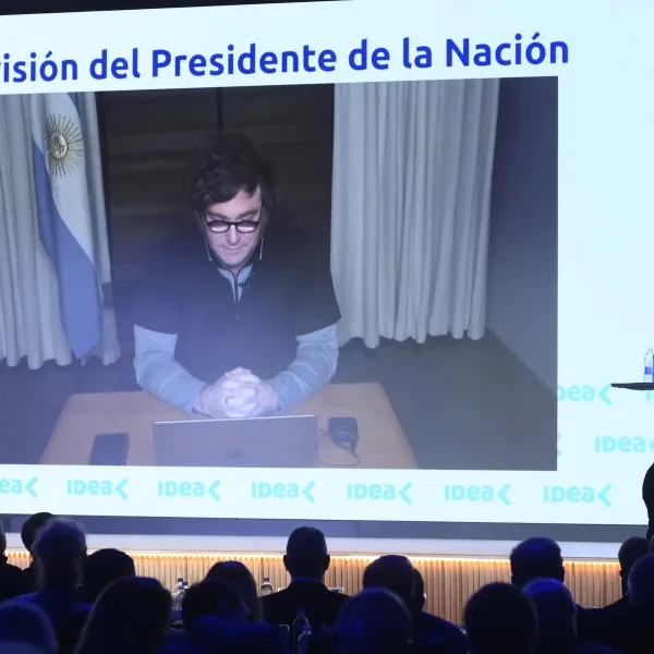 Milei se metió de lleno en el año electoral: "Los argentinos van a tener que decidir si quieren prosperidad o decadencia"