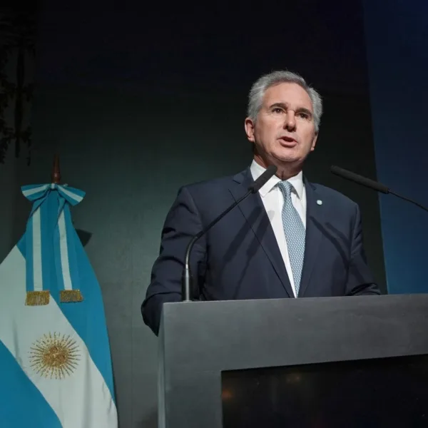 Reclamo por Malvinas: Argentina rechazó las críticas británicas y defendió el arbitraje internacional
