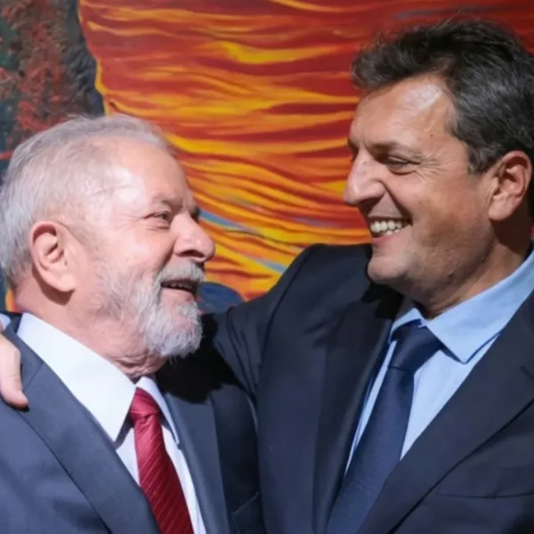 Sergio Massa expresó su respaldo a Lula da Silva en las elecciones generales de Brasil