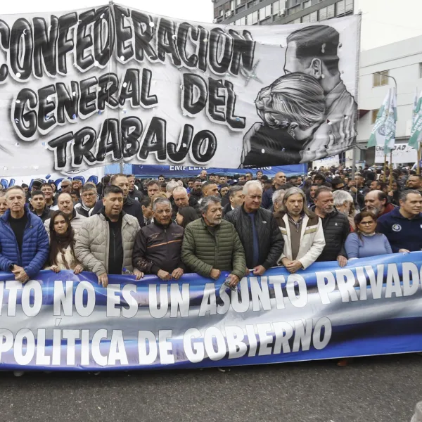 La CGT realizará una marcha por el microcentro porteño “en defensa de la Industria Nacional”