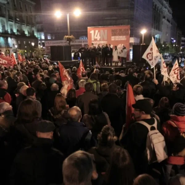 España: la crisis de vivienda provoca la primera huelga general en 14 años