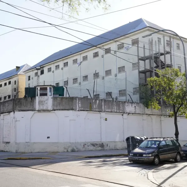Presentan el Plan "Ley y Orden" para desocupar la cárcel de Villa Devoto