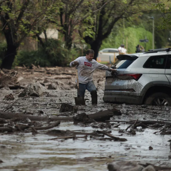 Tragedia en Santiago de Chile: un aluvión dejó al menos seis personas muertas