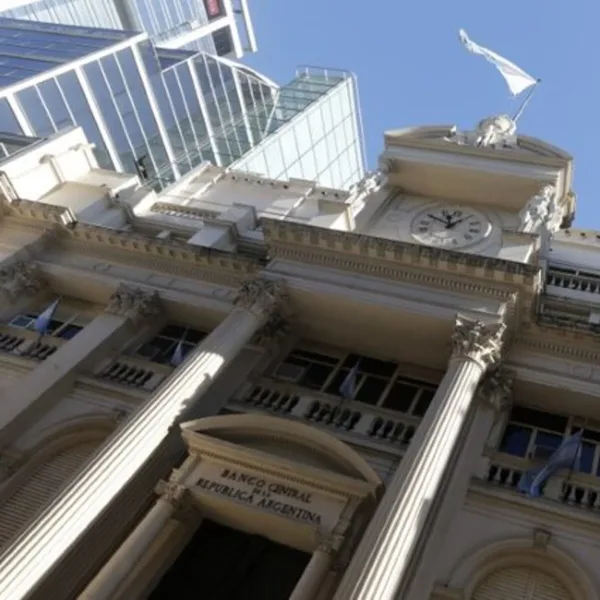 El Banco Central cruzó a la AGN y la acusó de actuar con "fines puramente políticos"