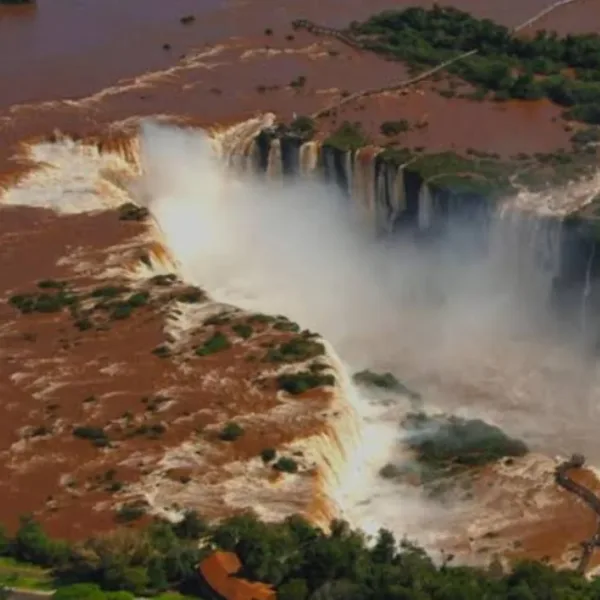 Cerraron de forma preventiva el circuito garganta del diablo en iguazú por el aumento del caudal del río 