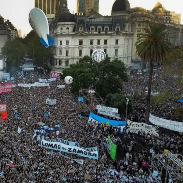 Se realiza la quinta Marcha Federal Universitaria para reclamar la aplicación de la Ley de Financiamiento