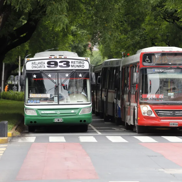 Colectivos del AMBA reducirán sus frecuencias: las 104 líneas afectadas