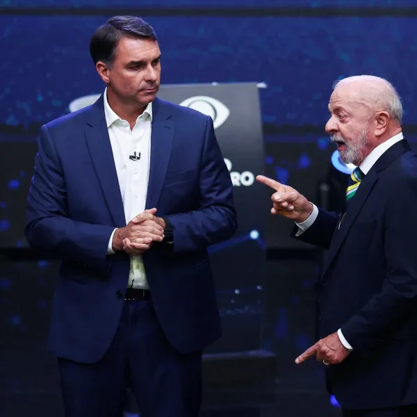 De la "motosierra de Milei" a "amigo de dictadores": las acusaciones entre Lula y Bolsonaro en el primer debate antes del balotaje