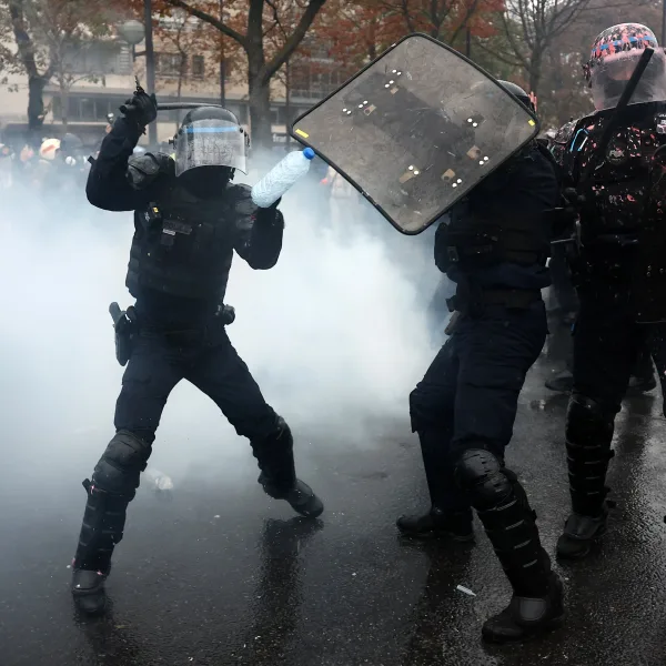  Francia: protestas, enfrentamientos y decenas de detenidos