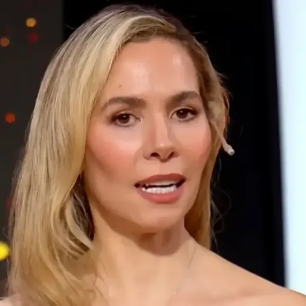 Elina Constantini estuvo en PH: “Me conecto con gente que ya no está, con la Virgen, con Jesús y el Diablo"