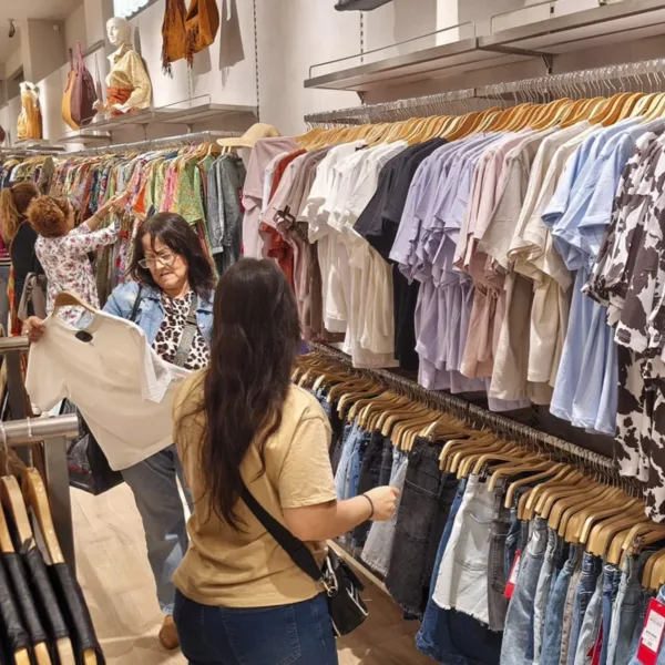 El consumo en los hogares volvió a caer en septiembre 